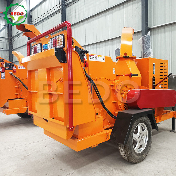 Mobil Bahçe 55HP Dizel Ahşap Çöpçü Makinesi Şube Çöpçü Elektrikli Başlatma Ormancılık Ekipmanı