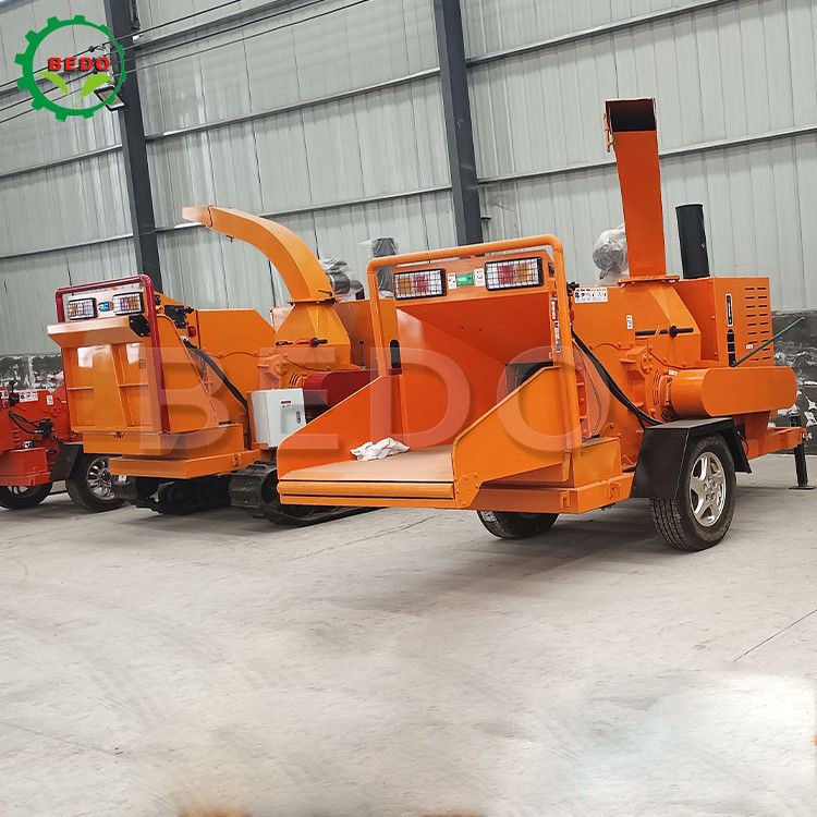 Mobil Bahçe 55HP Dizel Ahşap Çöpçü Makinesi Şube Çöpçü Elektrikli Başlatma Ormancılık Ekipmanı