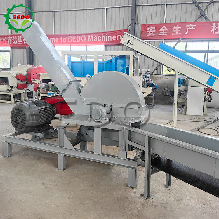 3-5t/h Kapasite Elektrik Ahşap Çöpçü Makinesi Otomatik Besleme Taşıyıcı Davul Tipi Çöpçü