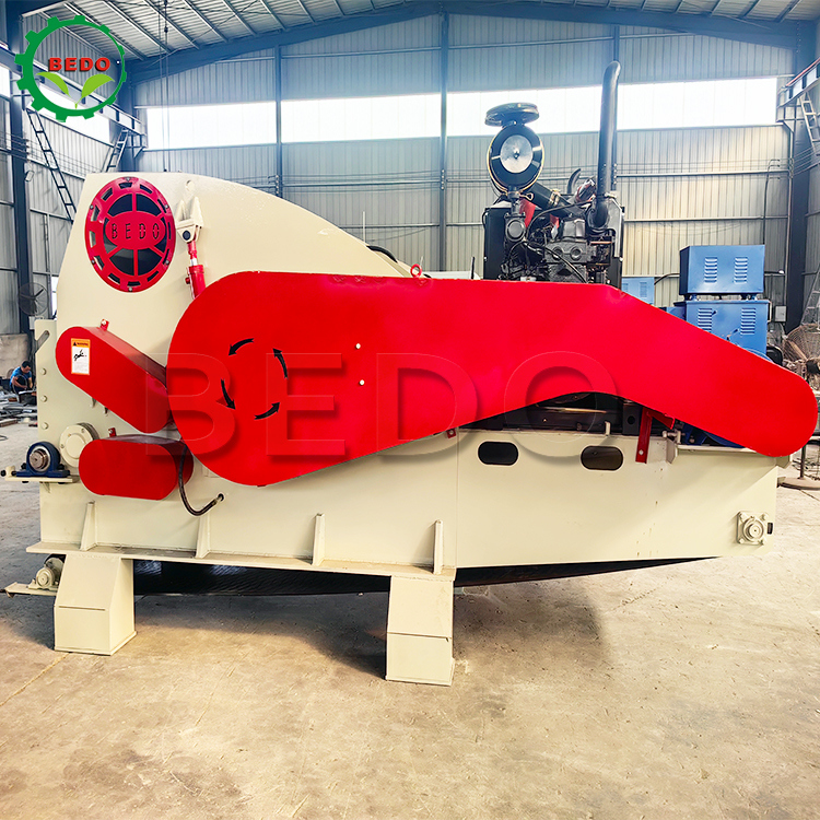 Otomatik CE Sertifikalı Ağaç Yonga Makinesi Pürüzsüz Ahşap İşleme Tambur Tipi Endüstriyel Parçalayıcı