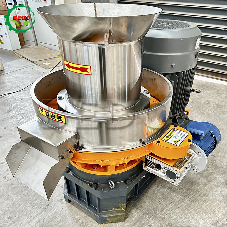 Yüksek verimlilikli paslanmaz çelik döşeme ile ahşap pelet makinesi ve biyomassa pelet üretimi için 500 kg/saat kapasite