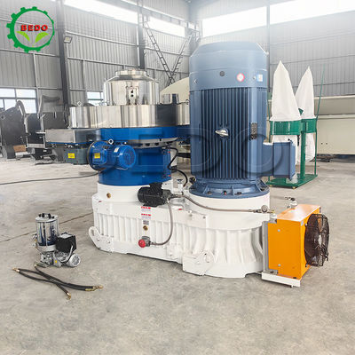 PLC Kontrolü Ahşap Pellet Makinesi 1500-2000Kgs/h Kapasite ve 132KW Güç
