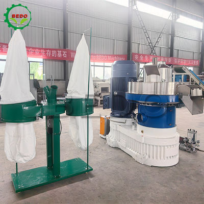 1500-2000kg/h Kapasite Ahşap Pellet Mill Makine 0.15kw Gear Pompa Gücü ZQ500 Redüktör