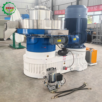 132KW Paslanmaz Çelik Ahşap Pellet Makinesi 3KW Kırıcı ve 0.25KW Petrol Pompası ile