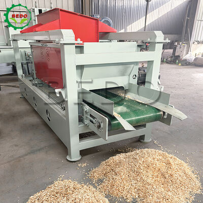 Karbon Çelik Ahşap Fırçalama Makinesi 1-2mm Tekil Fırçalama Otomatik Ahşap Atık Geri Dönüşüm Ekipmanı